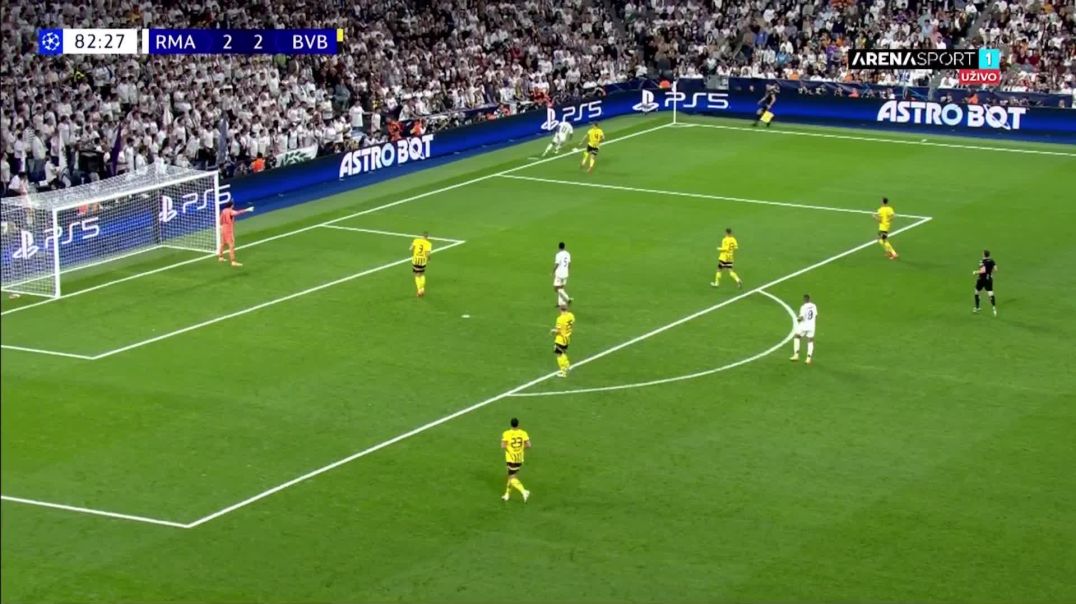 ⁣Real Madrid [3] - 2 Dortmund - Lucas Vázquez 83'