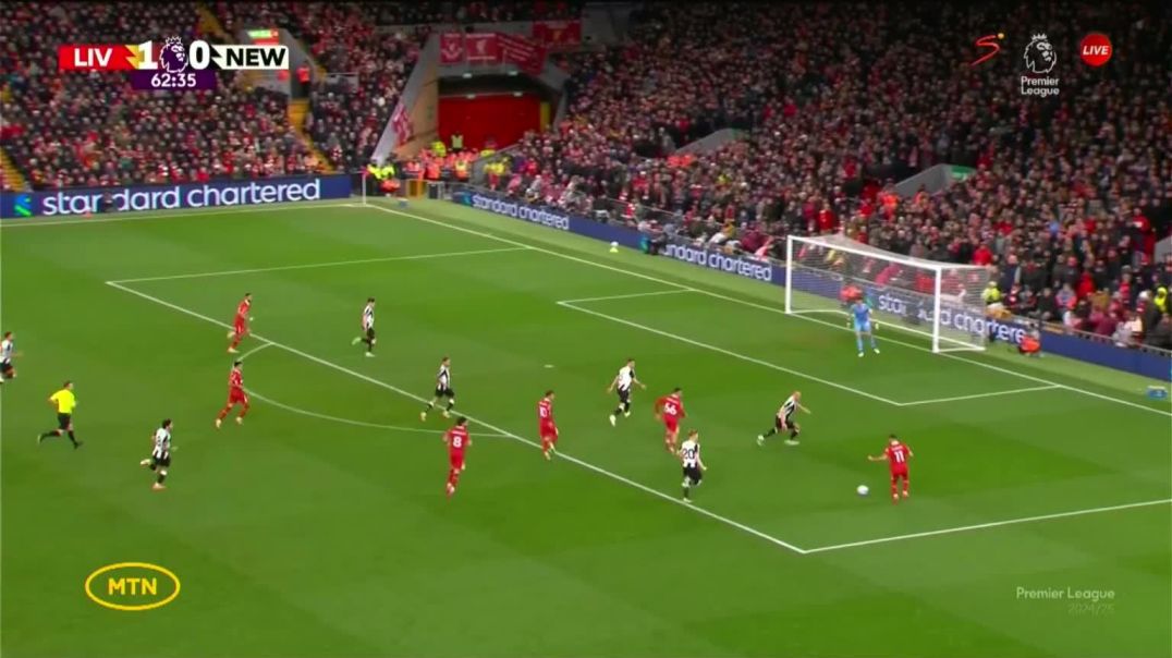 Liverpool [2] - 0 Newcastle United - Alexis Mac Allister 63