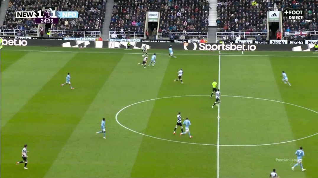 ⁣Newcastle [2] - 1 Nottingham - Jacob Murphy 25'