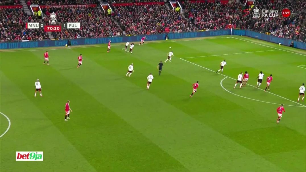 ⁣Manchester United [1] - 1 Fulham - Bruno Fernandes 71‎'‎