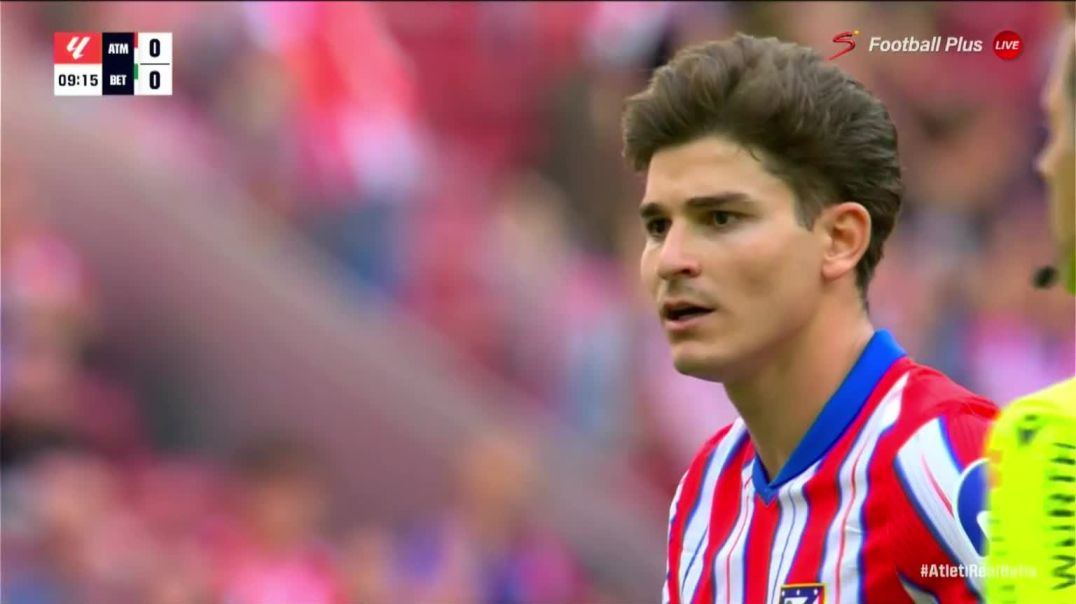 ⁣Atletico Madrid [1] - 0 Real Betis - Julian Alvarez 10‎'‎ Freekick