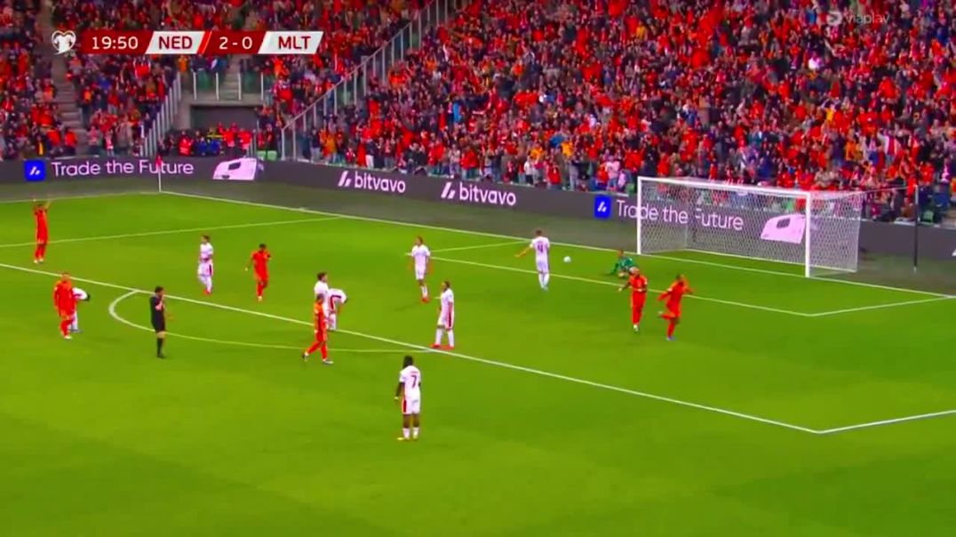 Netherlands [3]-0 Malta - Virgil Van Dijk 20'