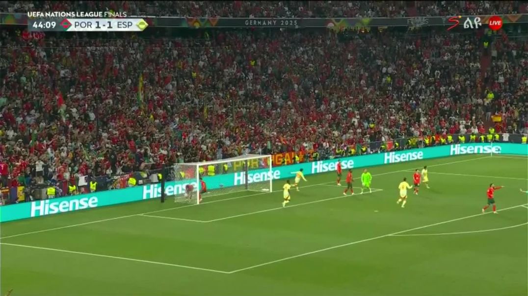 ⁣Portugal 1 - [2] Spain - Mikel Oyarzabal 45'